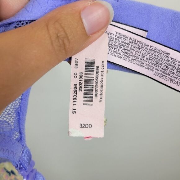 Victoria's Secret Dream Angels Demi Bra 32DD - Picture 8 of 12